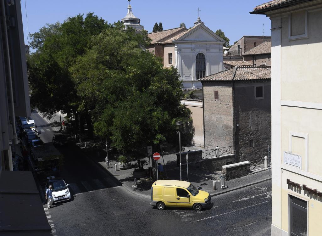 Big House Colosseum Apartment Rome Exterior photo